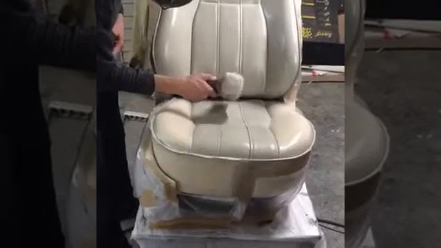 Полное окрашивание сидения в Range Rover