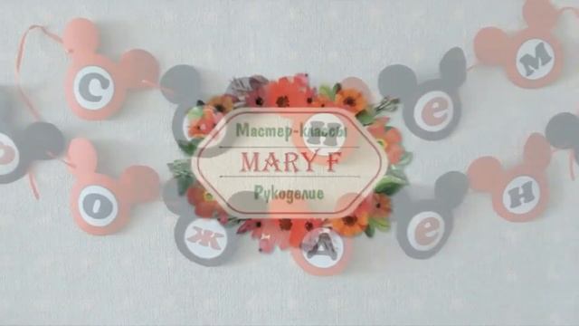 Как украсить стол к Новому году в стиле модерн