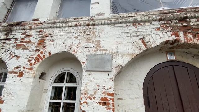 Древние места силыСпасо-Преображенский  и Владимирский собор?Едем дальше