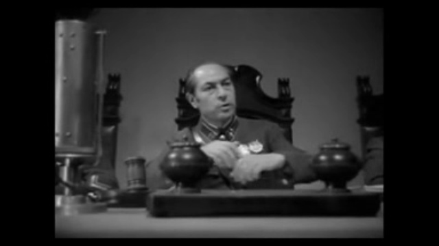 Открытый суд над троцкистами.