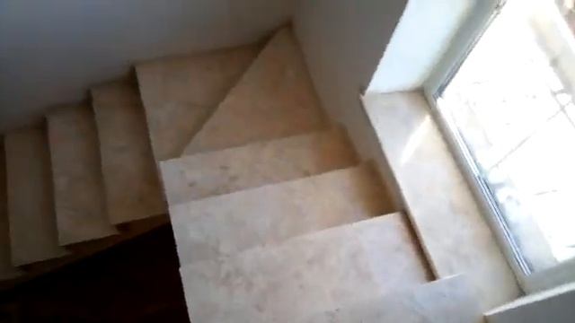 Не может быть ступени мрамор так недорого