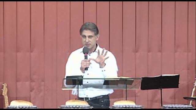 Владимир Моцьо: «Красные очки»