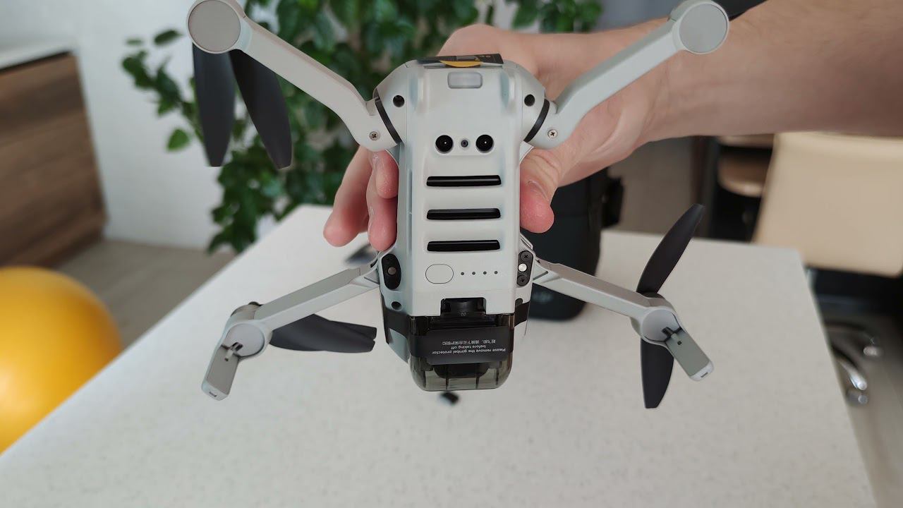 Анбоксинг дрона DJI Mini2