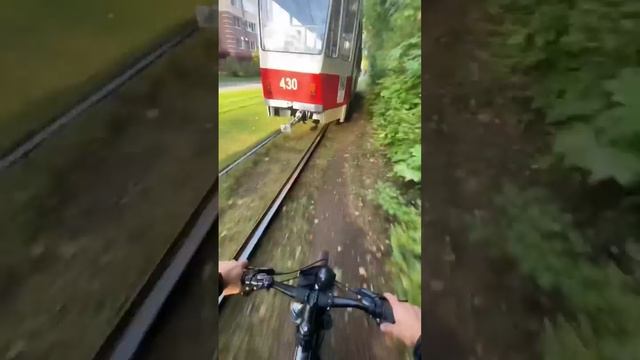 ЧТО ДЕЛАТЬ КОГДА ВЫ УСТАЛИ На велосипеде #shorts