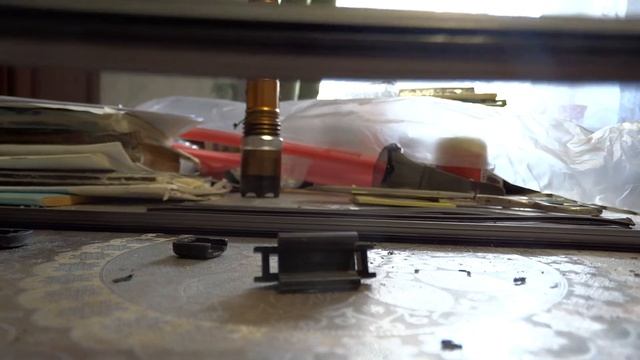 Ремонт дверей: снятие обшивки и замена ручек