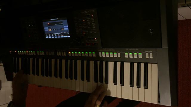 Yamaha PSR-S770