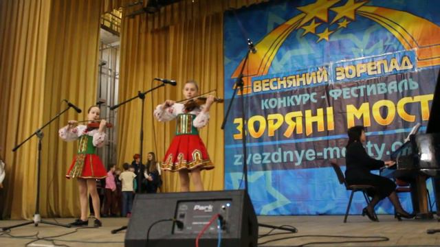 Дарина Власюк та Мельник Олександра по 12 років, м  Вінниця