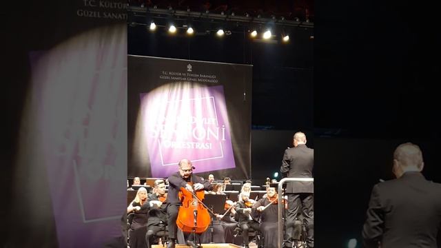 А. Дворжак . Концерт для виолончели с оркестром.  Александр Рудин.