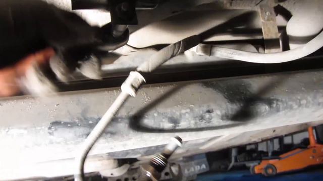 В гараже у Сандро