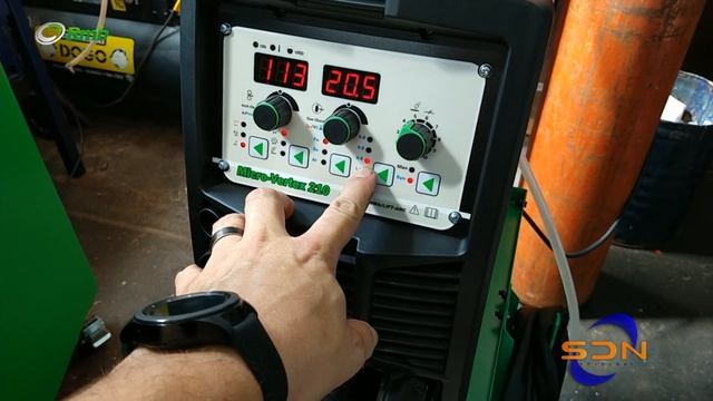 Soldadora MIG Inverter RMB MICRO-VERTEX 210 (3 En 1)