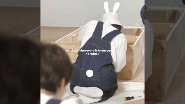 Baska Turlu Kiriyorlar #jungkook #cute