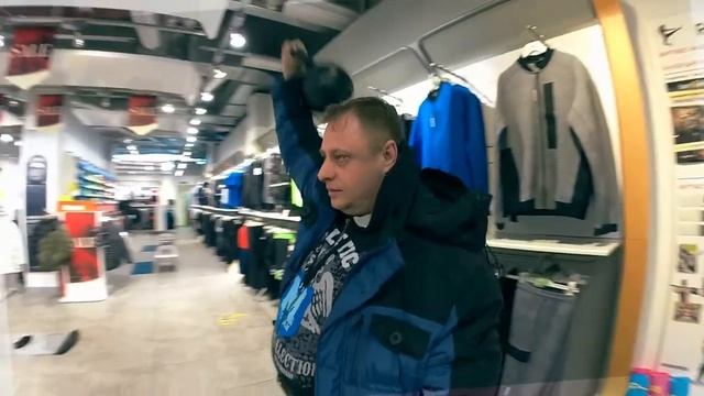 Жим гири в Reebok | Lifting Dumbbells