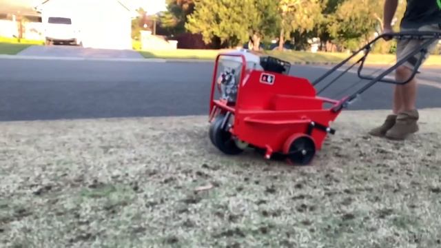 Makita Dethatcher In Use