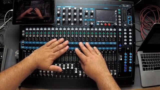 Allen & Heath Q24 Shutting Down Powering On - 08