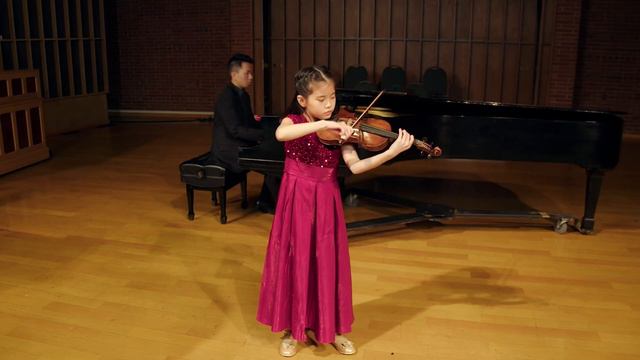 Lin Tokura(age 11) Scherzo-tarantelle By Wieniawski