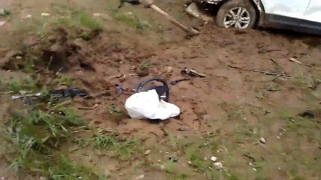 26мая 2017 машина улетела в которосль с моста