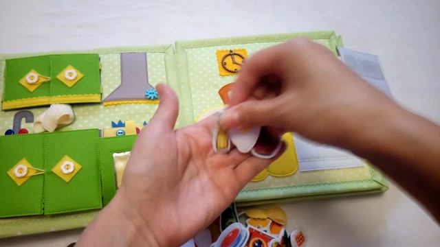 Кукольный дом 15 (г.Мытищи, Московская обл.)/ Doll House/ Мягкая развивающая книжка/Quiet Book/