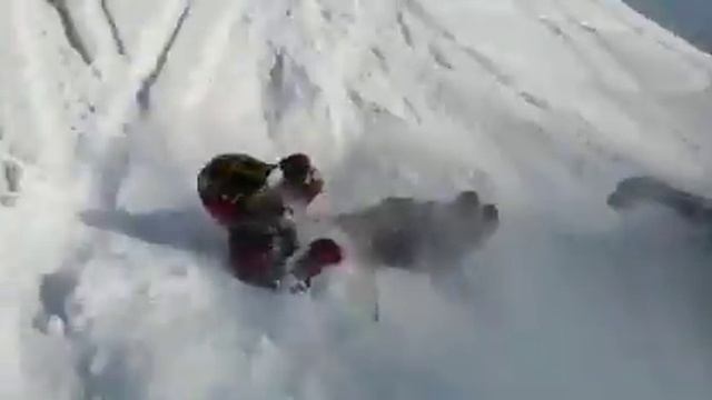 Был бы квадрик - был бы перелом! Снегоход брыкается. Сахалин. Snowmobiles. Russia