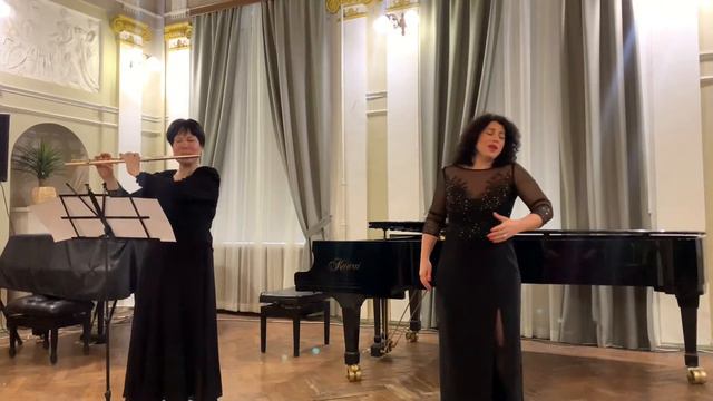 С. Слонимский сл.А.Мжельской Роза без шипов. Конц.Ирина Николаева  флейта Анна Лазанчина