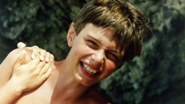 Мы с детства все хотели знать (школьный друг).Песня.