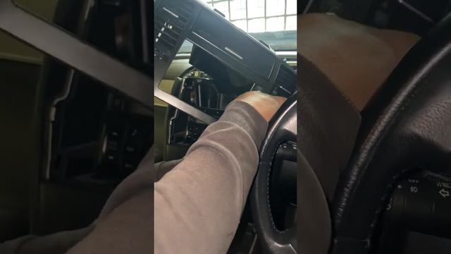 Nissan Tida Radio Removal
