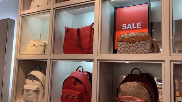 Come Shop Coach Retail With Me - The Labor Day Sale 2022 Awesome!!!