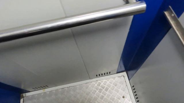 Музыкальный лифт КМЗ 2016 скорость 1-м/c, Грузоподъемность 400 кг