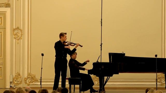 Богомаз Богдан - М. Равель - 