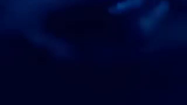 Пьяный кабан атаковал девушек в лесу! Шок!