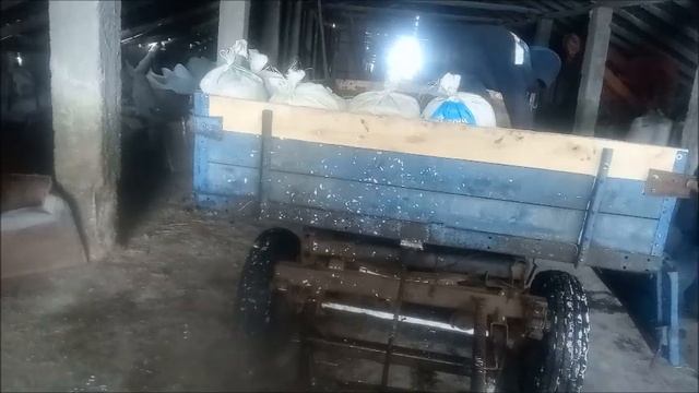 Еду на Юмз за зерном.