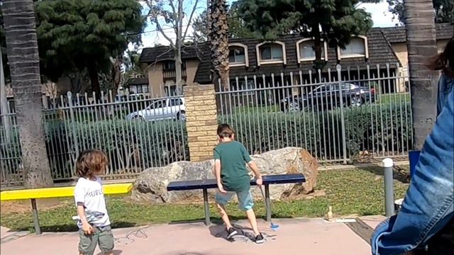 0dfcfb0bc832d911f912d95c46005653