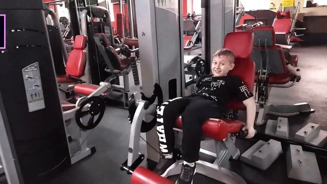 Урок 12.4.  Эффект камеры и HUD слоев в 3-х слоях