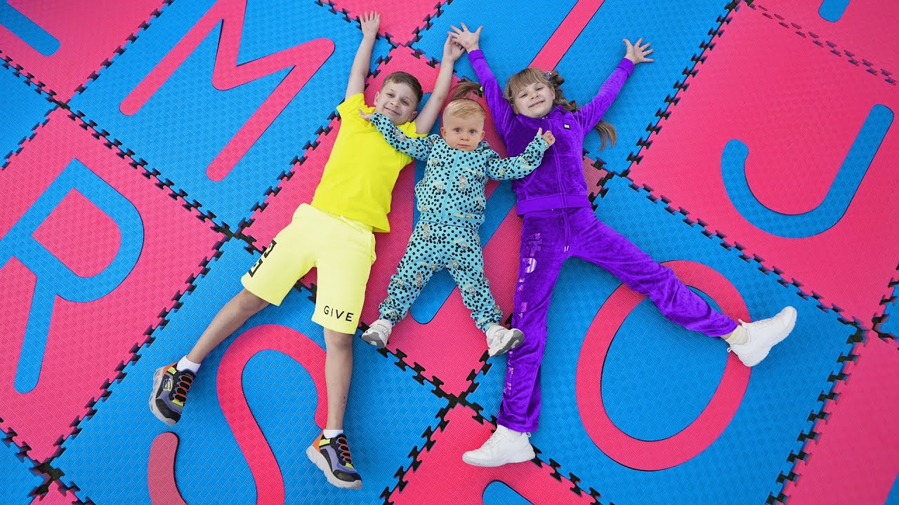 Диана и Рома играют в ABC Game с Оливером