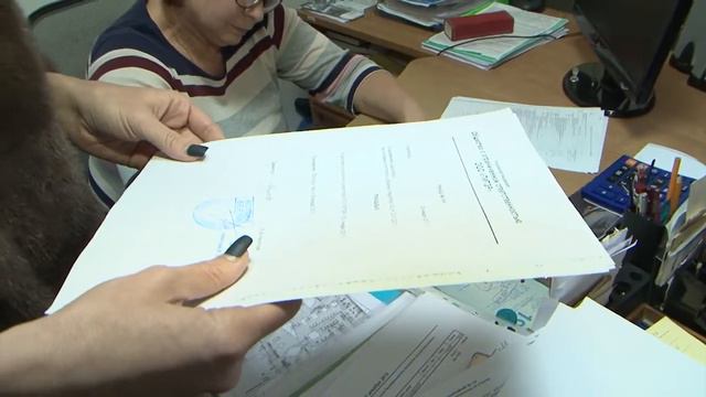 Наложен арест на грузовой автомобиль, компьютерную технику и офисную мебель неплательщиков налогов