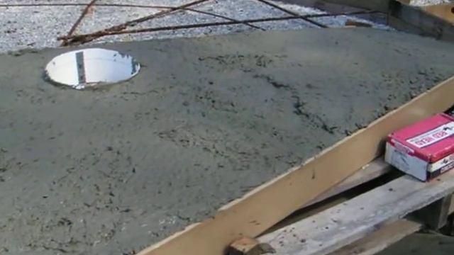 Upper Composter - Pouring The Floor Pt. 2