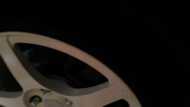 скрип в районе переднего колеса Хендай НФ