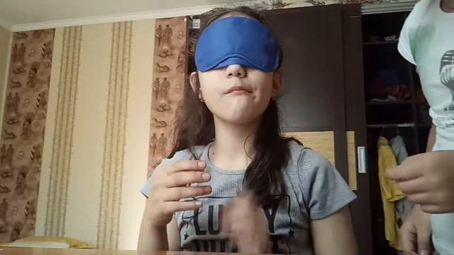 О нет Преведенья сново и София сломала мой гироскутер