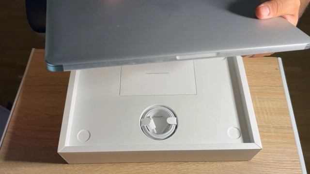 Apple MacBook Pro M1 16Gb RAM Unboxing
