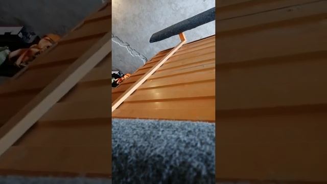 петли на крышку прицепа