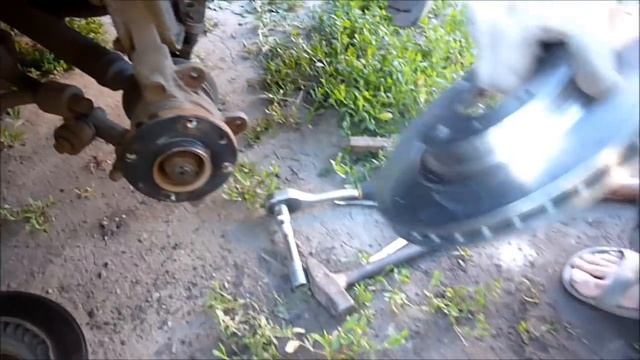 Замена тормозных колодок и дисков