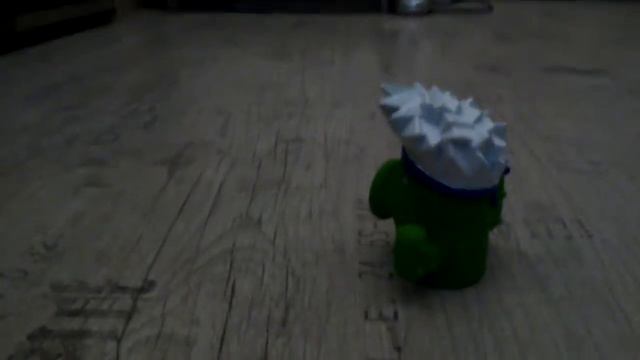 Игрушки растения против зомби их три