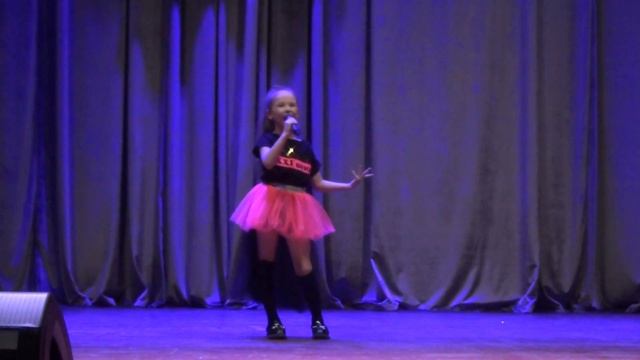 Мне сегодня скучно. исп. Сурова Ева. студия Конфетти