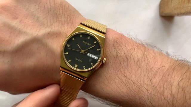 Видеообзор на швейцарские стальные часы Tissot Seastar с автоподзаводом и двойным календарём