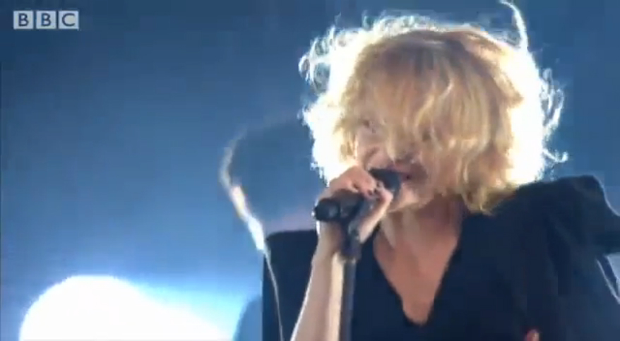 Goldfrapp - Strict Machine @ Glastonbury 2014