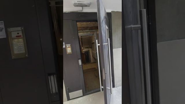 Не закрывается дверь в подъезде