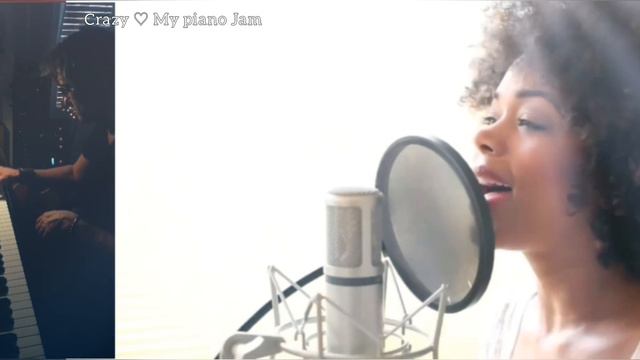 CRAZY -Gnarls Barkleyft. Angela Ricci vocals. My piano Jam.