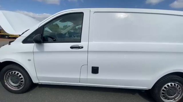 Mercedes-Benz Vito Kasten 116 CDI 4x4 Lang StandH Klima Temp