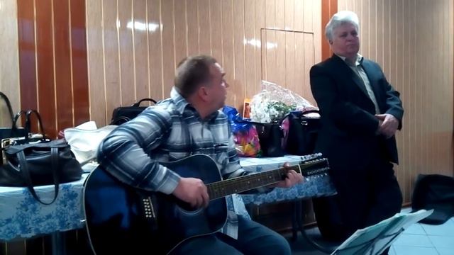 12 струн гитара  автор песен  Стародуб