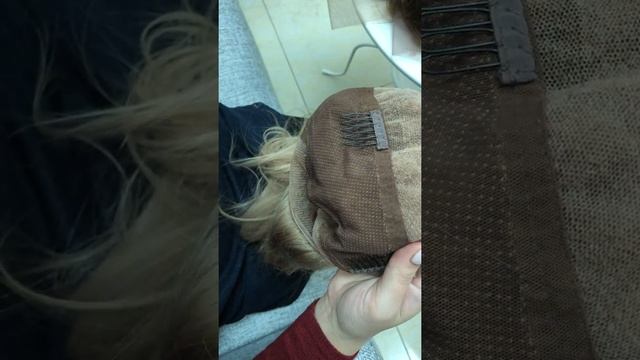 Вредит ли система волос на заколках?