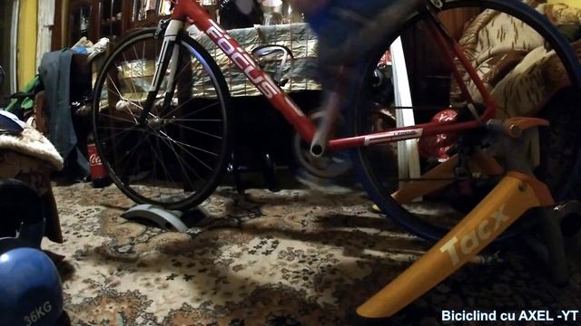 [Axel] Training Indoors - COVID19 Style :)) TACX Satori - Level Of Noise